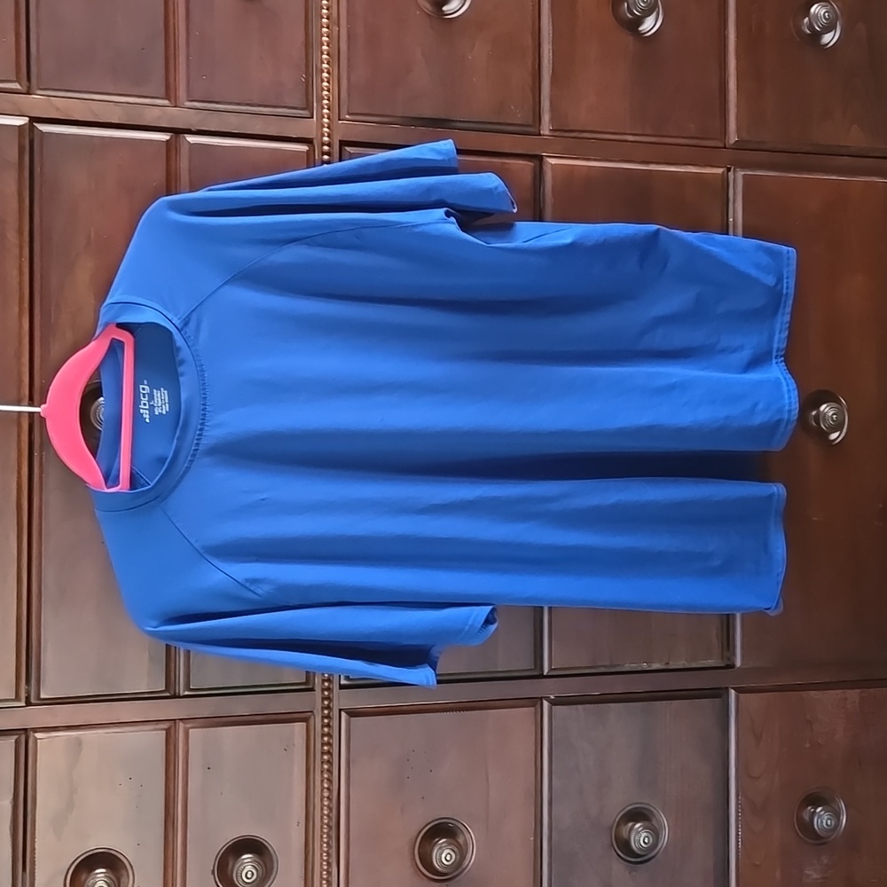 Men's BCG T Shirt Size Large. Royal Blue. Like new!